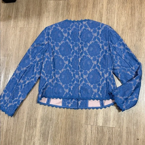 New Tahari ASL Royal Blue Lace Cropped Blazer with Gold Buttons size 14 - Picture 6 of 7